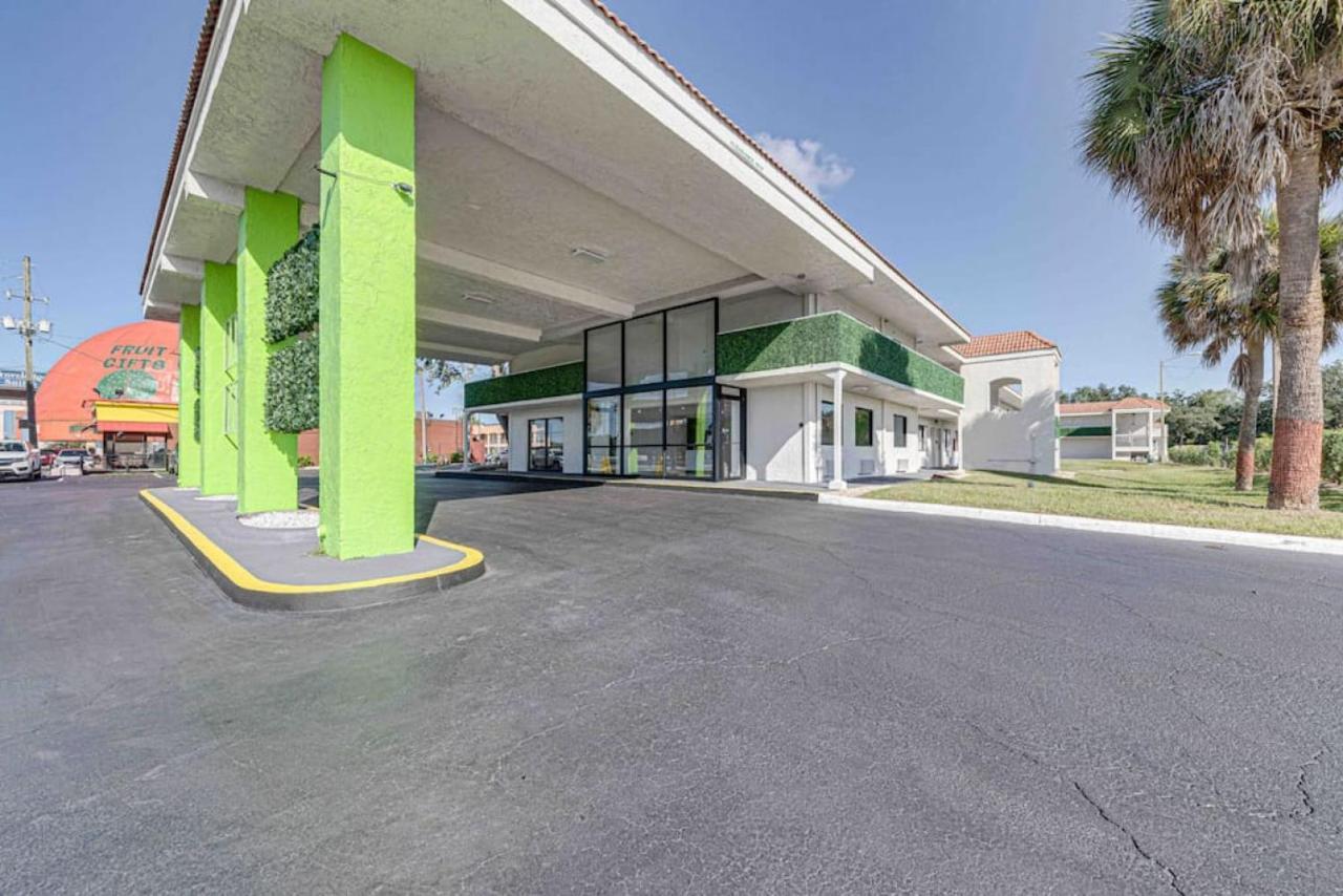 Travel Lodge By Wyndham 10 Min From Disney Kissimmee Esterno foto