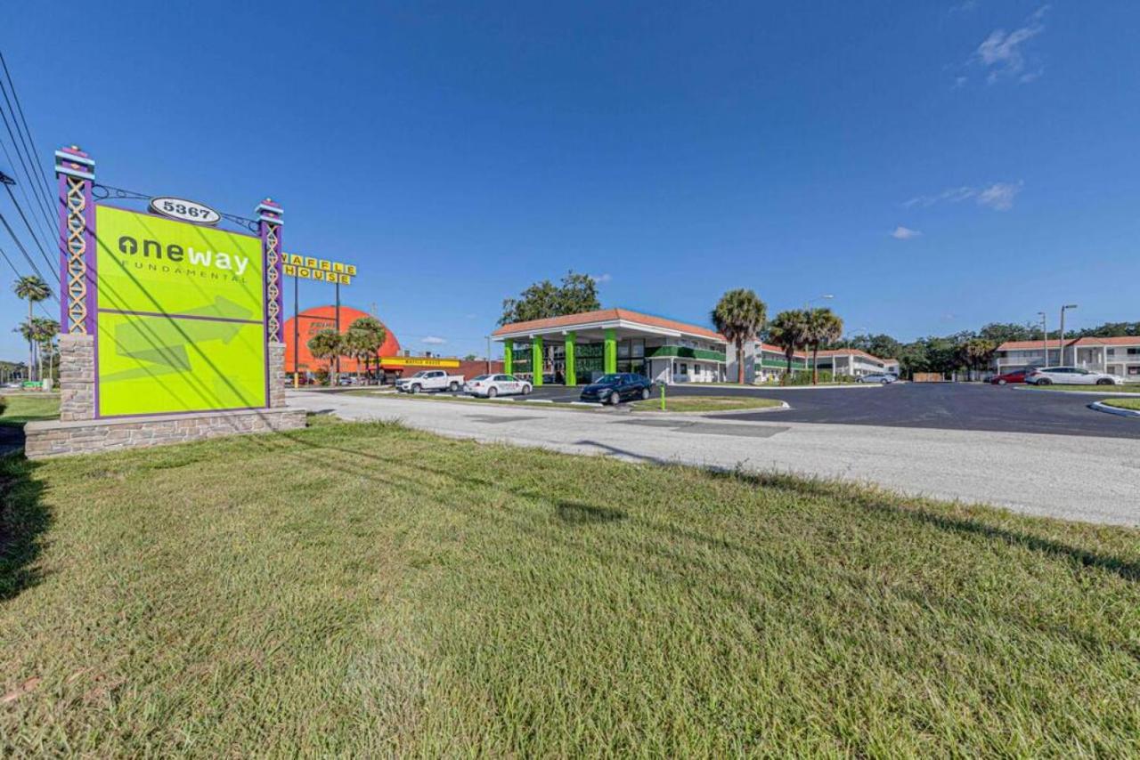Travel Lodge By Wyndham 10 Min From Disney Kissimmee Esterno foto